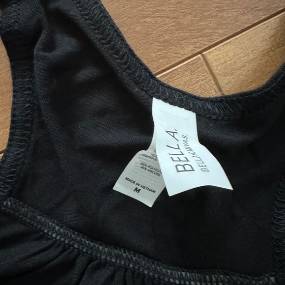 ⭐️3/$20 Rodan & Fields tank bundle NWOT - Picture 4 of 6